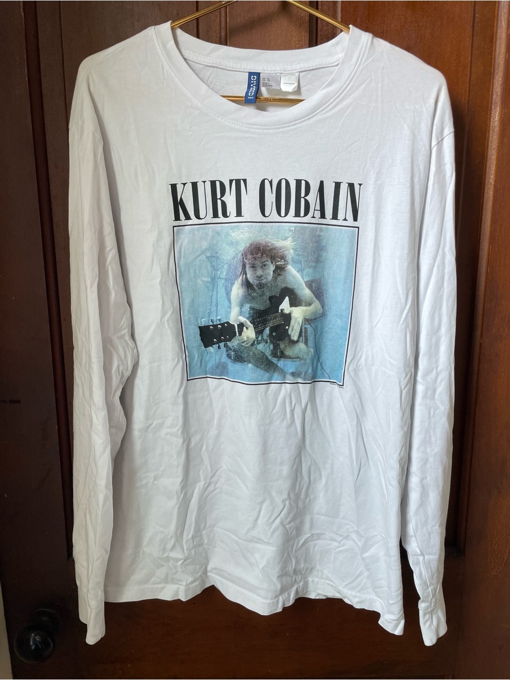 Divided by H&M men's extra large long sleeve white Kurt Cobain shirt